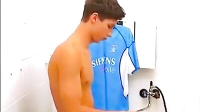 Horny Soccer Player Cums in Bathtub: Amateur Cum Shots with Big Cocks!