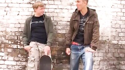 Gay Porn Brit Skater Boys - Action Bareback Big Cocks!