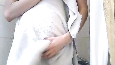 Cuties Cumming Affectionately - Amateur Handjobs!