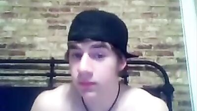 Young Cutie: Self-Service Extravaganza!