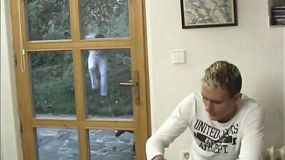 Bareback First Time: Cum kisses with 2 cute twinks