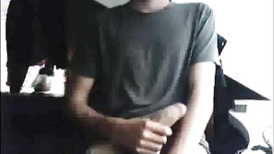 Gay Porn Room: Amateur Cum Shots & Handjobs