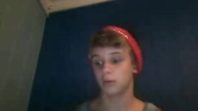 GayPornVideos: Young Muscular Blond Amature Cum Shots Handjob Video