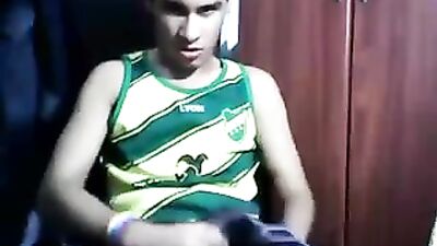 Masturbate with shorts - Handjob Amateur Cumshots