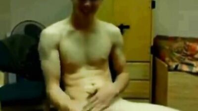 College Cutie Explores His Sexuality Through Masturbation!