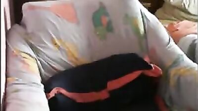 Cumming in her Couch: Amateur Ass Shots Masturbation
