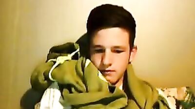 Green Jersey Amateurs Cum Shots Handjob!