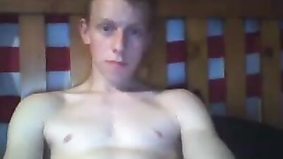 Young New Zealand Cumshot Amateurs Handjob: The Ultimate Gay Porn Experience!