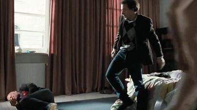 MEN EXPOSED: UNCOVERED VOYEURS IN GAY PORN!