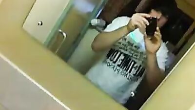 Presented And Cumshot Handjob: Amateur Pride