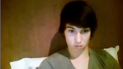 Gay Porn Video - Vincents Amateur Cum Shots Handjob Explosion! Give me what you got or Give it up for a Real Man!