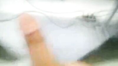 Jacking Off in Class: The Amateur Cum Shots!