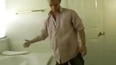 Wanking in the bath - Blond Boys Cum Shots Handjob