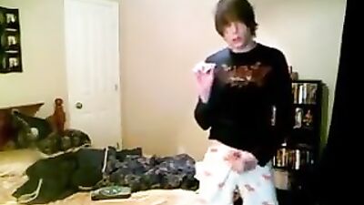 Twink Masterbation - Vintage Solo Handjob!