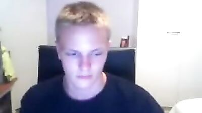 Gay Porn Surprise: Blond Boys Cum Shots!