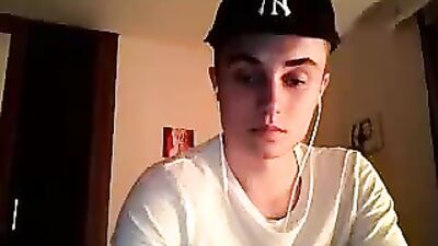 Justin Biebers Secret Obsession with Crazy Kuree