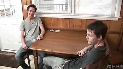 Gay Porn: Hot Birthday Surprise (18th) - SO HOT