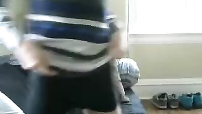 Gay Amateurs Connect for Cum Shots and Handjobs