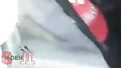 Blow Job in the Car: A Handjob Experience