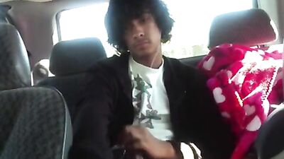 Moms Shopping Spree: Amateur Black Big Cocks and Twink Wanks in the Car!
