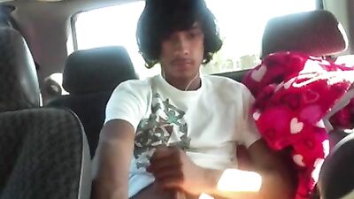Moms Shopping Spree: Amateur Black Big Cocks and Twink Wanks in the Car!