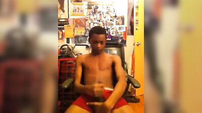 Slim 18yo black big cocks wank cum!