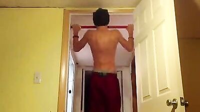 Gay Porn Workout Challenge - Discover the hottest gay muscles in action!
