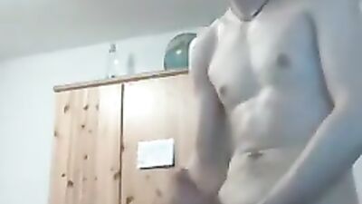 Handjob Austrian Amateurs: Web-Cam Cum Shots