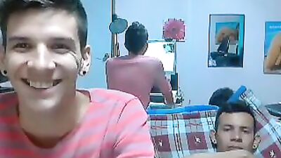 Latin Bisexual Masturbation: Two Young Amateurs Take Over