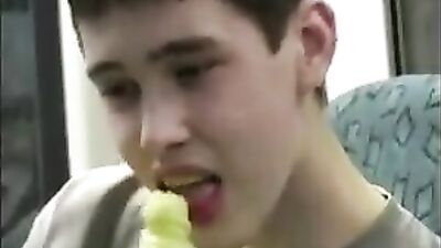 Cumming Twink: A Gay Porn Adventure!