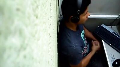 Internet Closet Voyeur Boys - Caught on Tape!