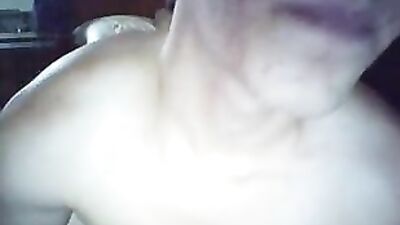 Muscle Dude Cumshot Amateur Handjob: The Ultimate Fap Experience!