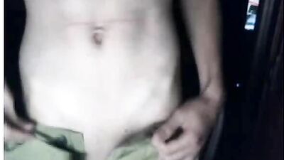 Gay Porn: Grounded Cock & Body Showoff