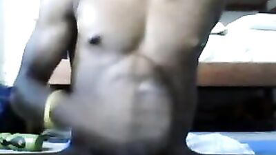 Hot black dick ready to please for gay tube viewers