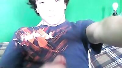 Big Meat Frenzy: Amateur Handjob for U Boys