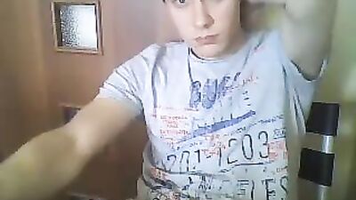 Trickery on Cam: Amateur Cum Shots & Handjobs Best Friends Worst Enemy