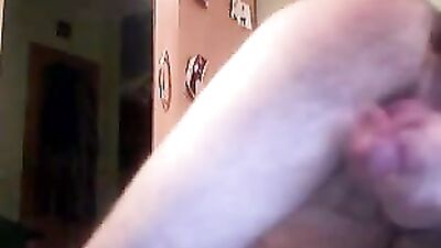 Gay Muscual Male Twink Private Bedroom: Amature Fun Solo!