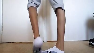 Sag & Socks - Solo Foot Fetish Teen
