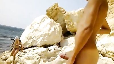 Jerking on the Beach: Public Cum Shots and Big Cocks Handjob!