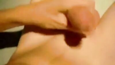 Twinky Cum Shots: Amateur Solo Fun with Mmm Mmm Ahhh