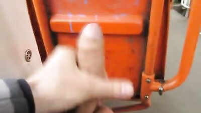 Tram jo - Amateur Public Outdoor Action!