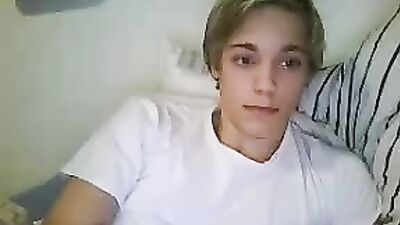 18danish: Amateur Web-Cam Solo - A Gay Porn Video Experience!