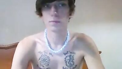 Beautiful Bisexual Handjob: A New Gay Porn Adventure!