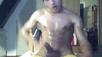 Drowned Passion: The Latino Amateur Explosion