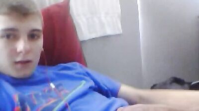 Amature Blonde Cum Shots - A cute blonde finds himself in the midst of a hot gay orgy!