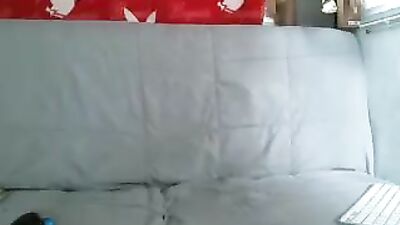 Young Loves: Cum Shots & Handjobs