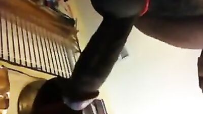 Red-hot Amateur Cumshots: Always in the Spotlight!