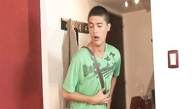 Self-Sexual Latino: Exploring Big Cocks & Ass Play