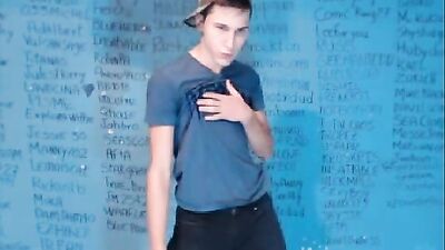 Latin Stallion Camshow Heat: Unleashing Passion and Desire!