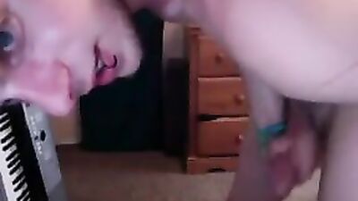 He is capable of anything - Amateur Cum Shots Handjob: Exploring the limits of pleasure!
